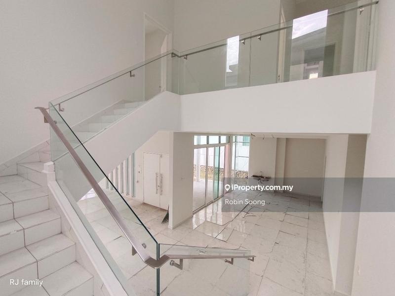 Banglo untuk Dijual di Taman Saujana Heights, Bukit Katil oleh Robin Soong - iProperty.com.my