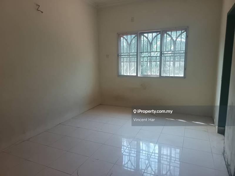 Semi-Detached House for Sale in Taman Seri Megah 2, Ayer Tawar by Vincent Har - iProperty.com.my