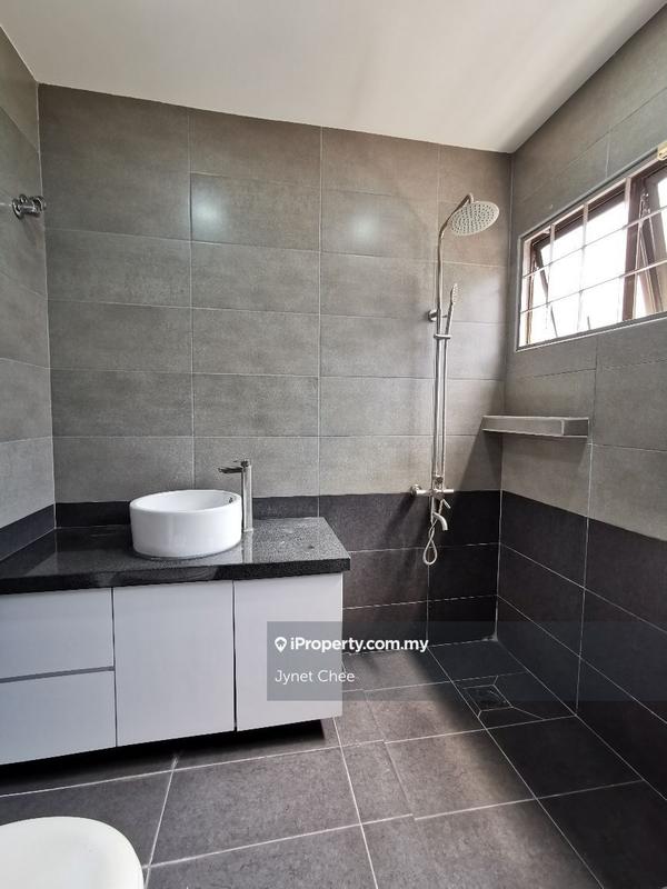 Banglo untuk Dijual di Taman Bukit Desa, Taman Desa oleh Jynet Chee - iProperty.com.my