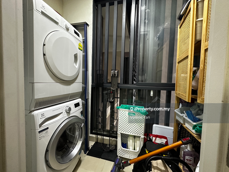 For Sale - Cyperus @ Tropicana Gardens