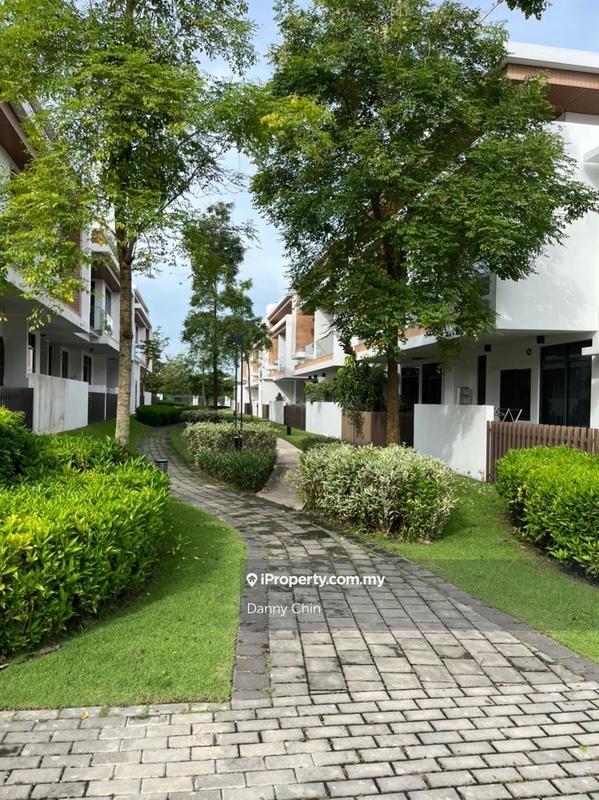 2-storey Terraced House untuk Dijual di Eco Sanctuary, Telok Panglima Garang oleh Danny Chin - iProperty.com.my