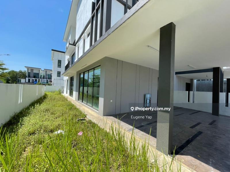Rumah Teres 3-Tingkat untuk Dijual di Bukit Rahman Putra, Sungai Buloh oleh Eugene Yap - iProperty.com.my