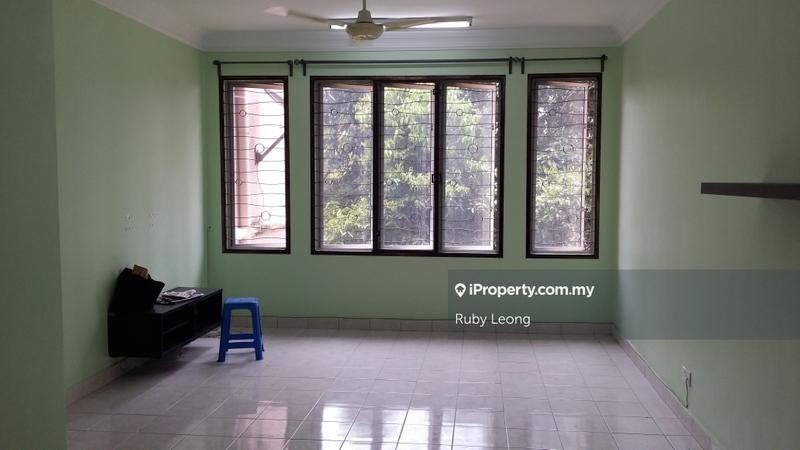 For Sale - De Rozelle