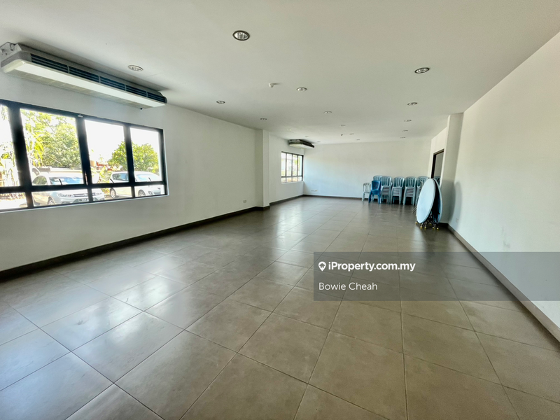 Pejabat untuk Disewa di Kampung Baru Balakong, Balakong oleh Bowie Cheah - iProperty.com.my