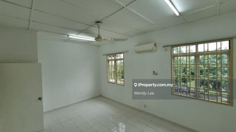 Rumah Berangkai 2 Tingkat untuk Disewa di Saujana Puchong, Puchong oleh Wendy Lee - iProperty.com.my