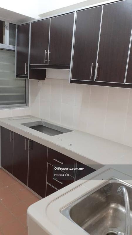 For Sale - The 19 Usj City Mall