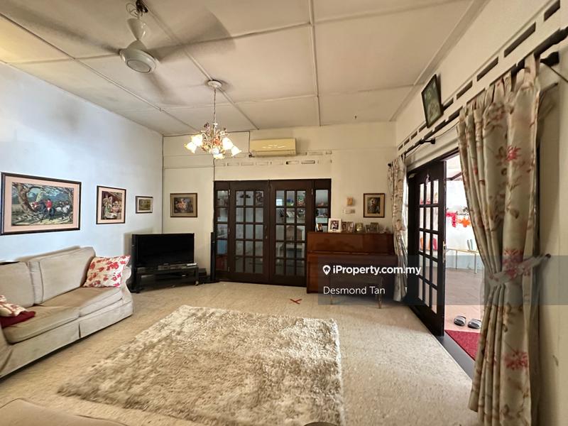Rumah Berkembar untuk Dijual di Seksyen 17, Petaling Jaya oleh Desmond Tan - iProperty.com.my