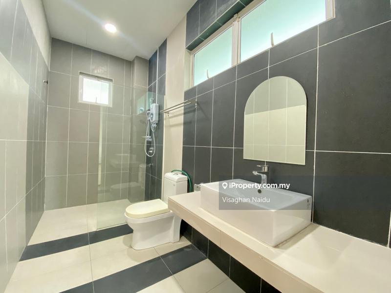 Bungalow House for Rent in Bandar Country Homes, Rawang by Visaghan Naidu - iProperty.com.my