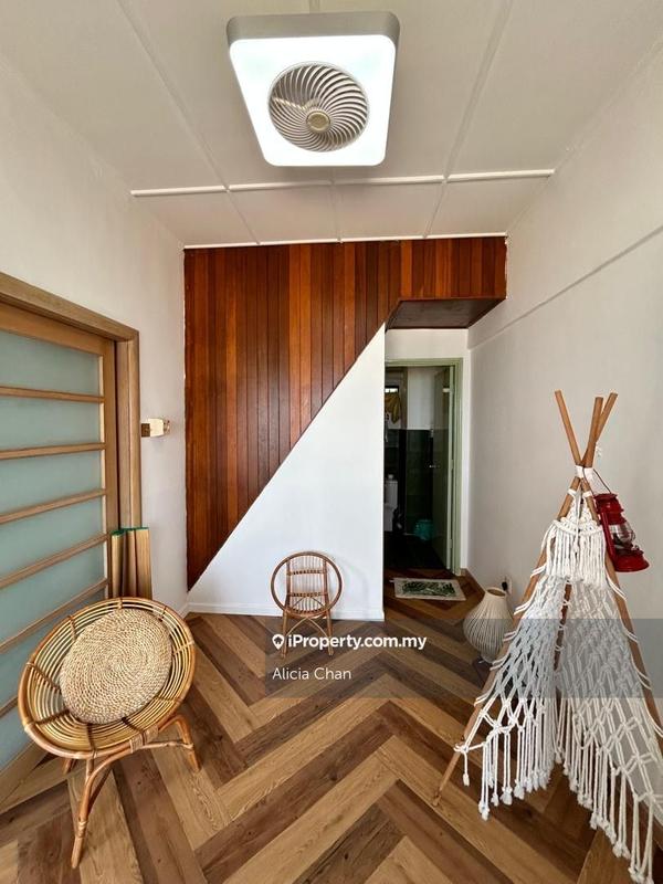 Condominium for Sale in Paradise Lagoon by Alicia Chan - iProperty.com.my