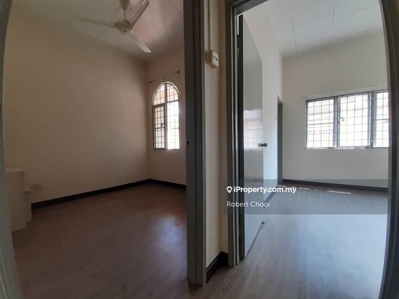Rumah Berangkai 2 Tingkat untuk Dijual di Taman Berjaya Baru, Kajang oleh Robert Chooi - iProperty.com.my