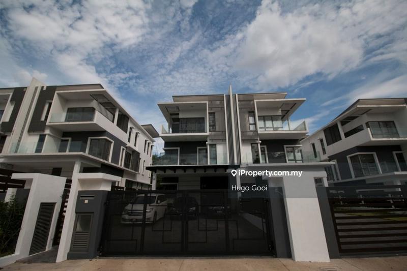 Semi-Detached House for Sale in Serdang, Seri Kembangan by Hugo Gooi - iProperty.com.my