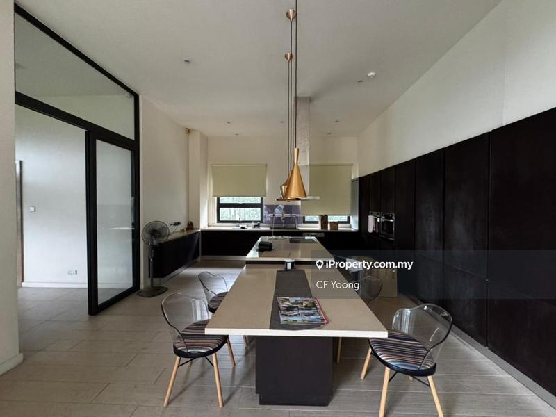 Bungalow House untuk Dijual di Country Heights Damansara, Kuala Lumpur oleh CF Yoong - iProperty.com.my
