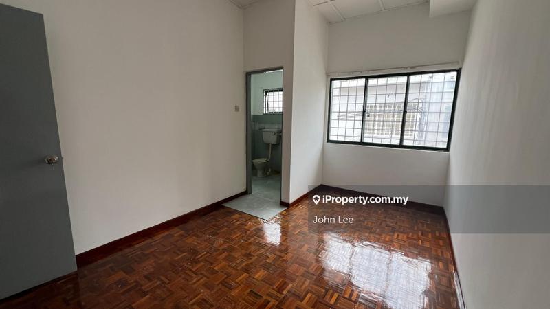 Rumah Berangkai 2 Tingkat untuk Dijual di Bandar Baru Sungai Long, Kajang oleh John Lee - iProperty.com.my