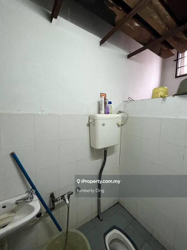 For Sale - Double Storey Corner Shoplot Freehold Senawang