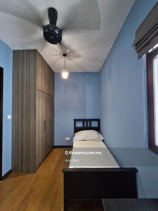 Kediaman Servis untuk Dijual di Isola oleh Ann Aun - iProperty.com.my