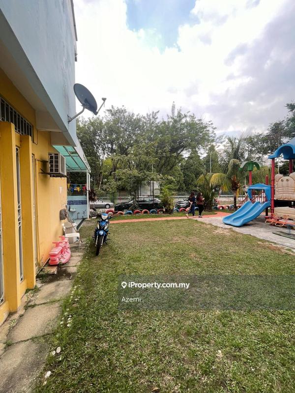 Rumah Berangkai 2 Tingkat untuk Dijual di Seksyen 4, Petaling Jaya oleh Azemi - iProperty.com.my
