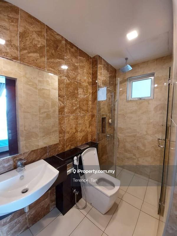 Service Residence for Sale in Paragon Residences @ Straits View by Terence Tan - iProperty.com.my
