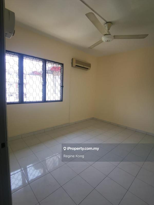 For Sale - Kinrara Court