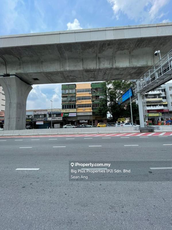 For Sale - 4.5 sty shop, Jalan Ipoh, BATU 3.5, Facing main road