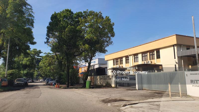 Semi-D Kilang untuk Dijual di Taman Industri Puchong, Puchong oleh Ryan Mew - iProperty.com.my