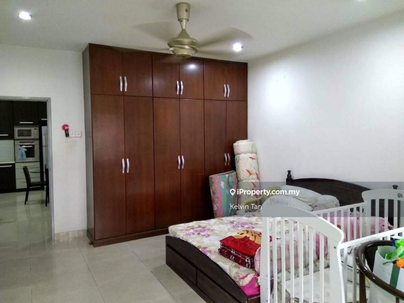 Rumah Berkembar untuk Dijual di Bandar Puteri Puchong, Puchong oleh Kelvin Tan - iProperty.com.my