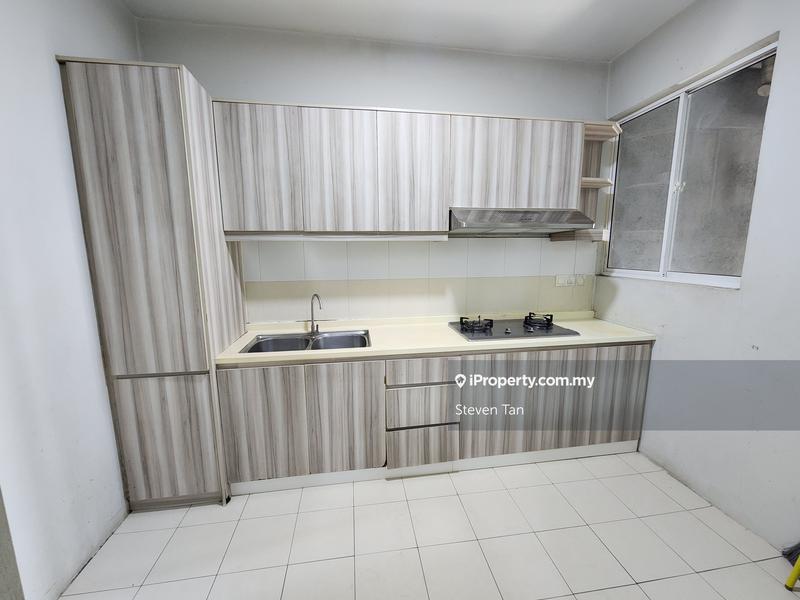 For Rent - Pacific Place