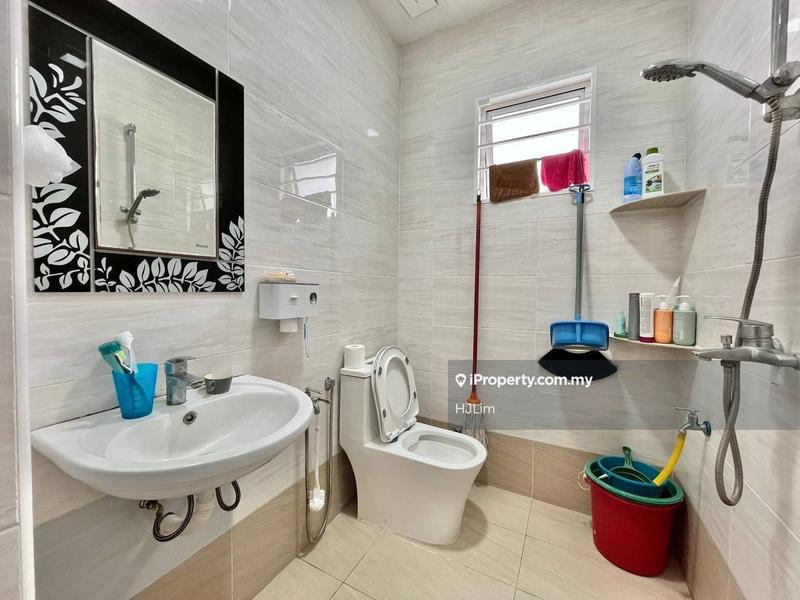 3-storey Terraced House for Sale in Taman Taming Indah, Bandar Sungai Long by HJLim - iProperty.com.my