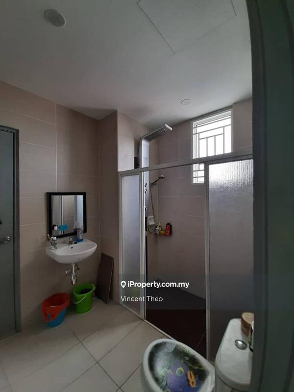 Kondominium untuk Dijual di D'suria Condominium oleh Vincent Theo - iProperty.com.my