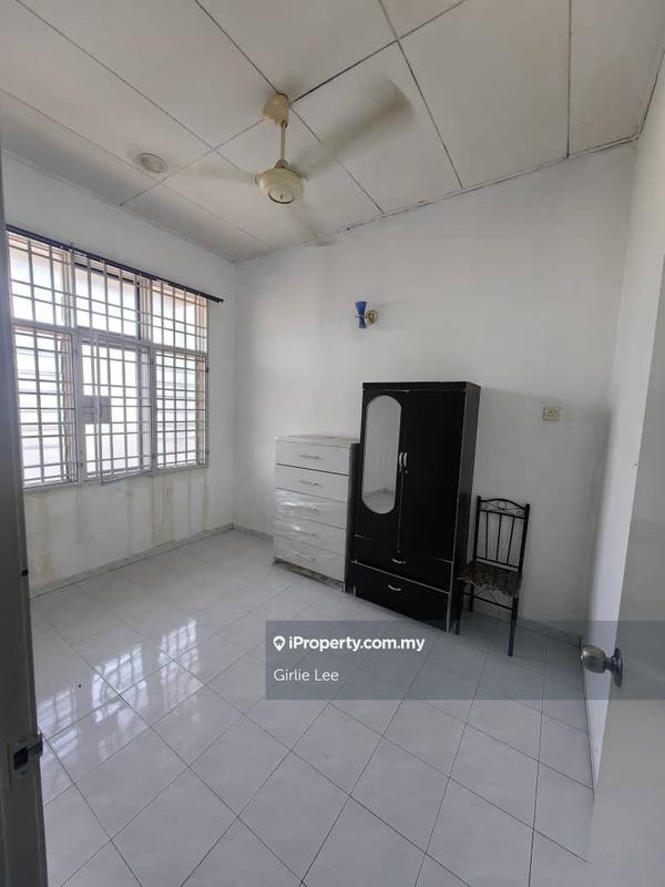 Rumah Berangkai 2 Tingkat untuk Dijual di Taman Seri Arowana, Seberang Jaya oleh Girlie Lee - iProperty.com.my
