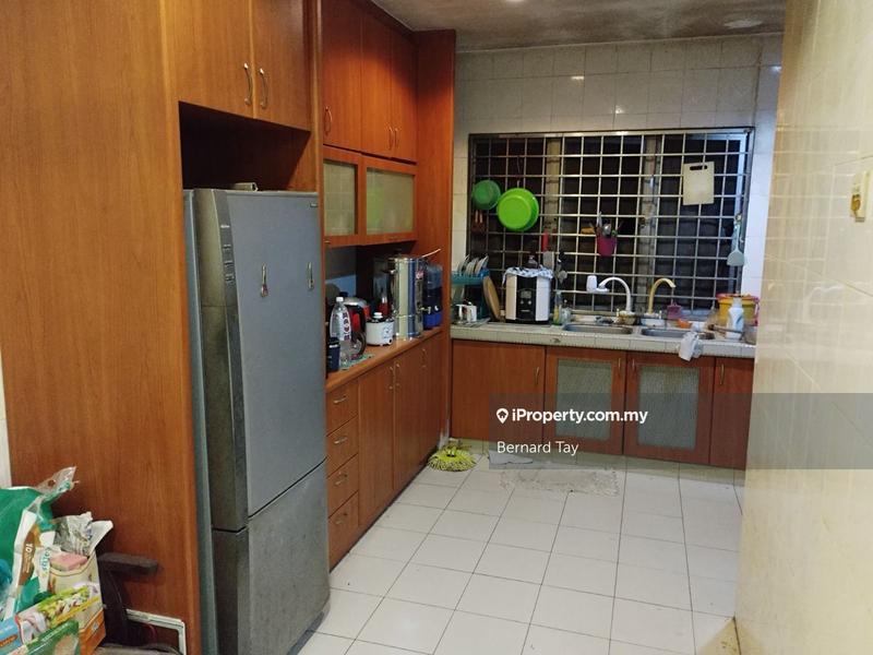 Rumah Teres 2-Tingkat untuk Dijual di SS 25, Taman Mayang, Petaling Jaya oleh Bernard Tay - iProperty.com.my