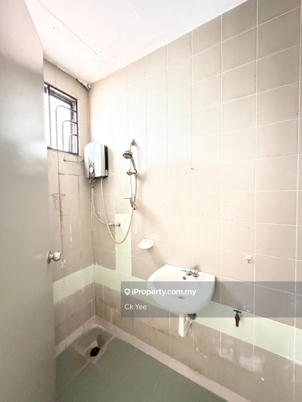 3-storey Terraced House for Sale in Taman Esplanad, Bukit Jalil by Ck Yee - iProperty.com.my