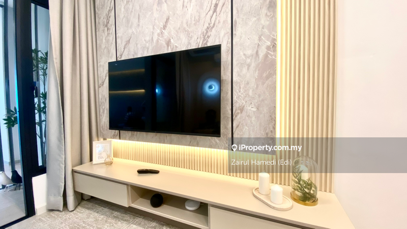 Kediaman Servis untuk Dijual di e.Sentral SmartCity oleh Zairul Hamedi (Edi) - iProperty.com.my
