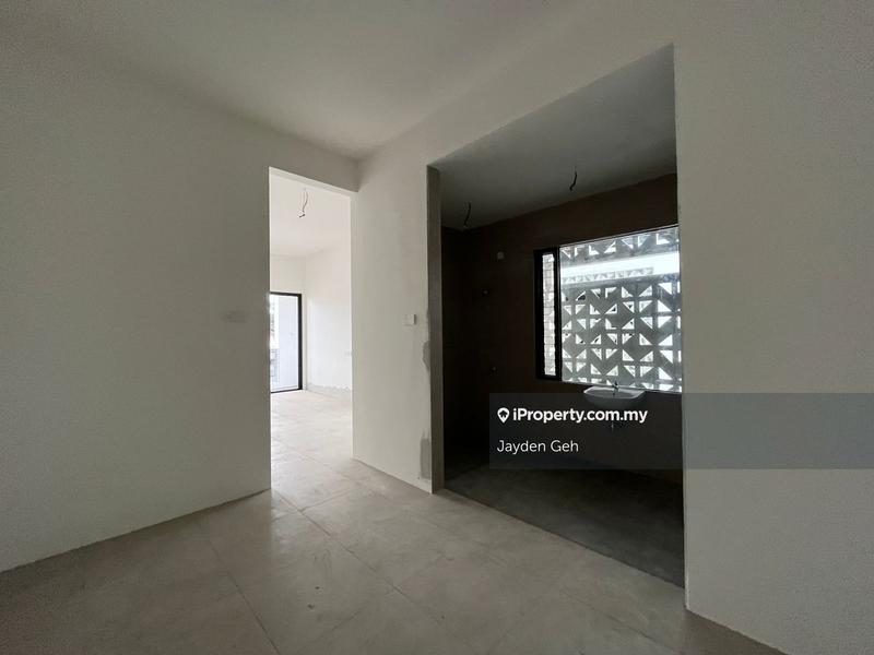 Semi-Detached House for Sale in Taman Tiong, Alor Setar by Jayden Geh - iProperty.com.my