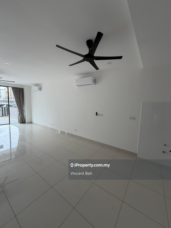 Rumah Berangkai 3 Tingkat untuk Disewa di Taman Puchong Legenda, Puchong oleh Vincent Beh - iProperty.com.my