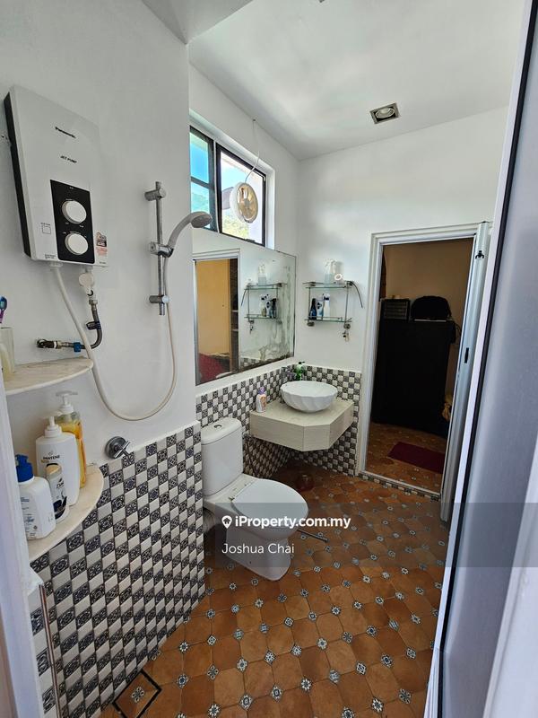 3.5-storey Terraced House for Sale in 447a6, Ayer Itam by Joshua Chai - iProperty.com.my