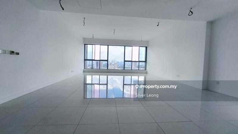 For Sale - Gateway Kiaramas