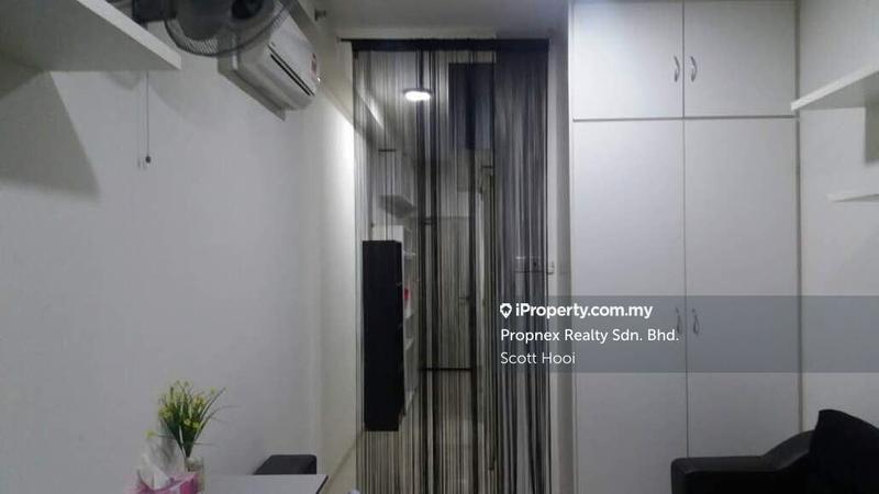 Service Residence for Rent in Centrestage Designer Suite by Scott Hooi - iProperty.com.my
