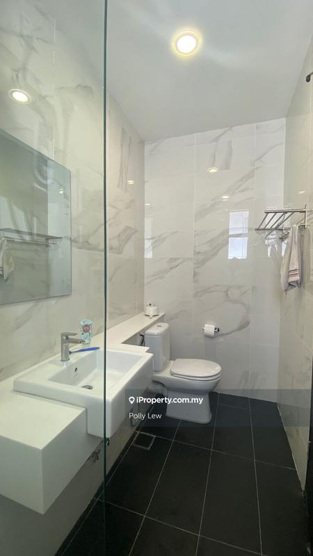 Semi-Detached House for Sale in Semenyih, Selangor by Polly Lew - iProperty.com.my