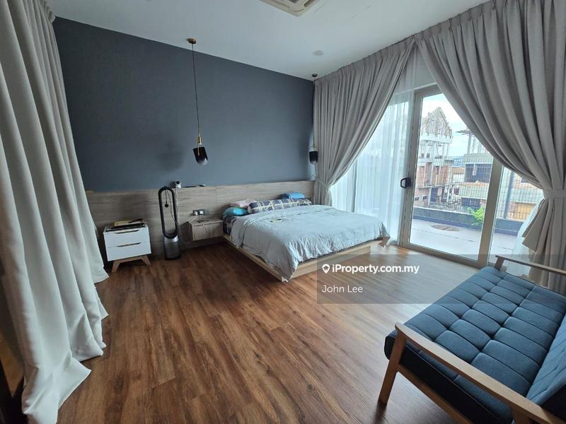 Rumah Berangkai 1.5 Tingkat untuk Dijual di Taman Bukit Serdang, Seri Kembangan oleh John Lee - iProperty.com.my