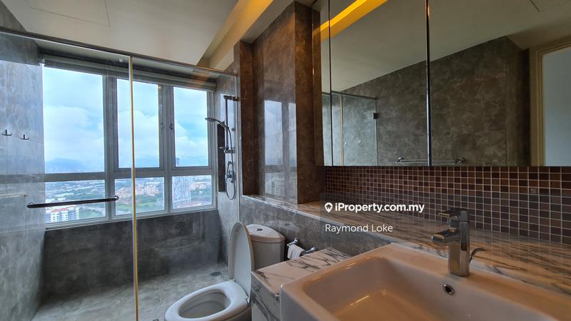 Kondominium untuk Dijual di Tiffani Kiara oleh Raymond Loke - Master Bathroom - iProperty.com.my