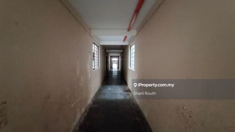 Apartment for Sale in Pangsapuri Putra Raya by Sharil Routh - iProperty.com.my