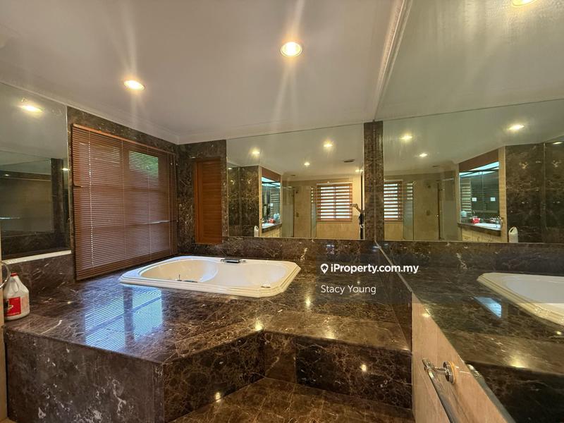 Banglo untuk Dijual di Country Heights, Kajang oleh Stacy Young - iProperty.com.my