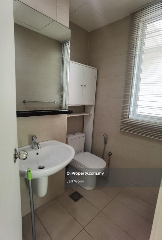 For Sale - Kiaraville