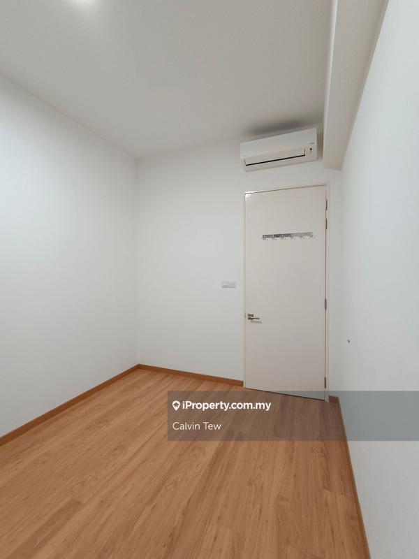 Kediaman Servis untuk Dijual di East Parc @ Manjalara oleh Calvin Tew - iProperty.com.my