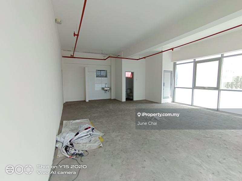 Pejabat-Runcit untuk Dijual di KLCC, KL City Centre oleh June Chai - iProperty.com.my