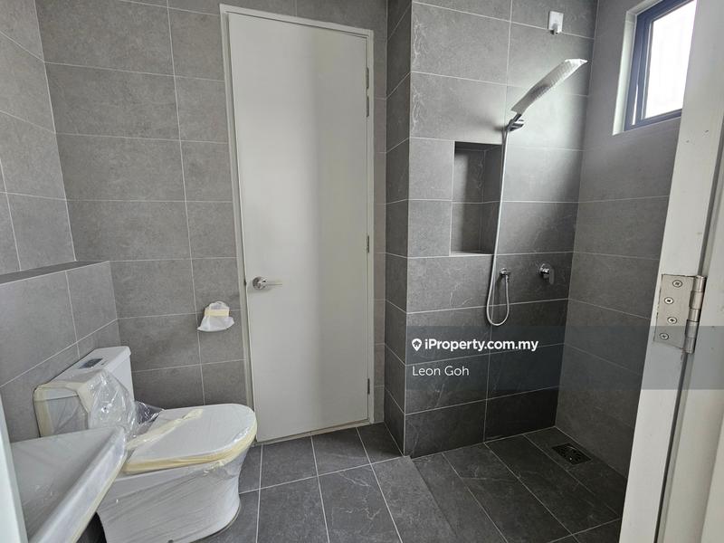 Rumah Teres 2-Tingkat untuk Dijual di Bandar Rimbayu, Telok Panglima Garang oleh Leon Goh - iProperty.com.my
