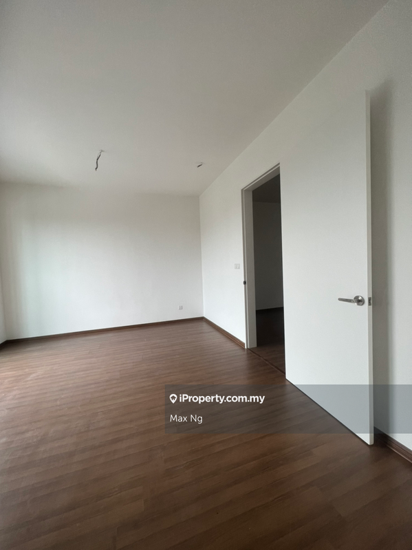 For Sale - d'Brightton