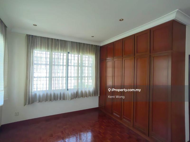 Bungalow House for Sale in Taman Bukit Pantai, Bangsar by Kent Wong - iProperty.com.my
