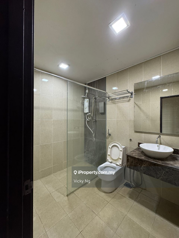 Rumah Berangkai 3 Tingkat untuk Dijual di Taman Meranti Jaya, Puchong oleh Vicky Ng - iProperty.com.my