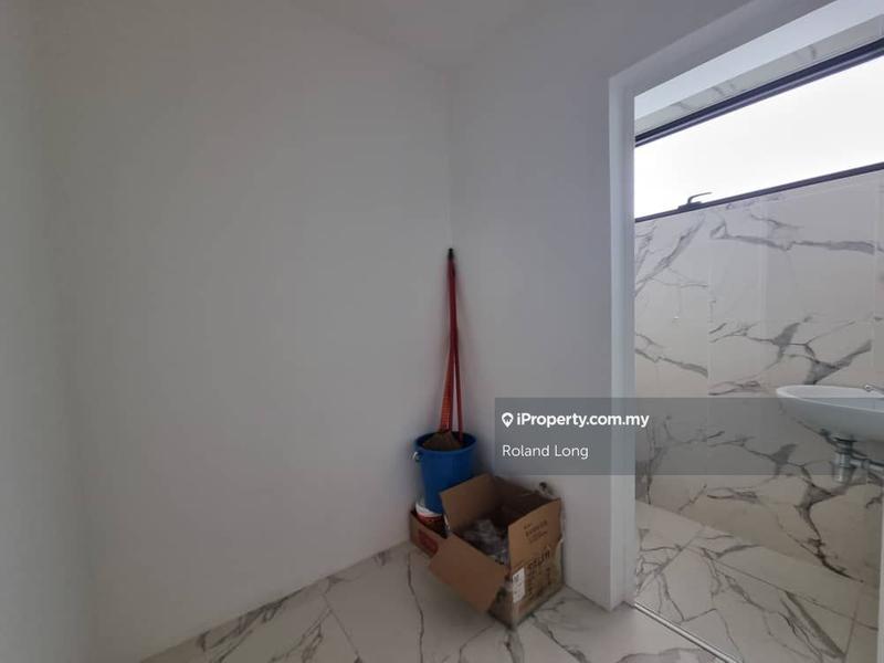 For Rent - Lumi Tropicana